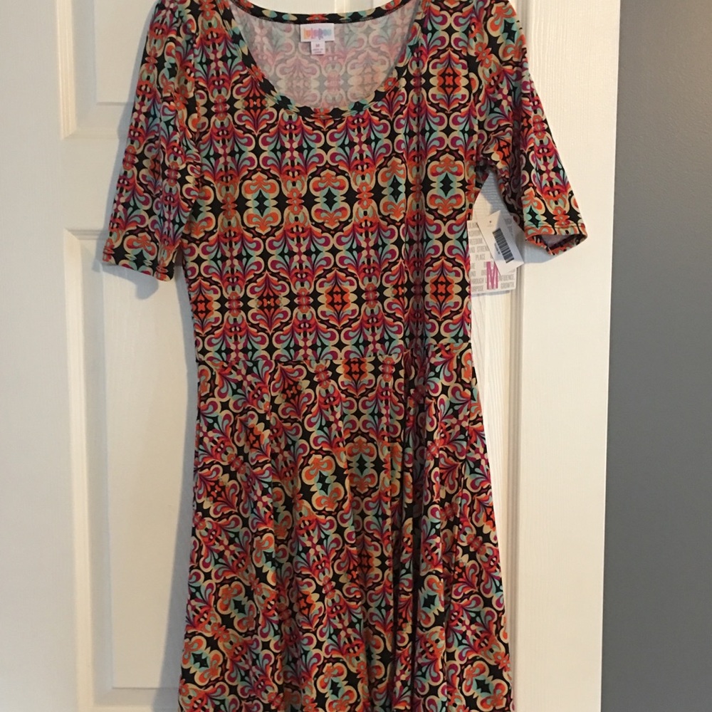 LuLaRoe "Nicole" Dress